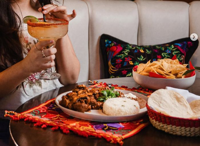 Margarita and tacos at Banda Brunch